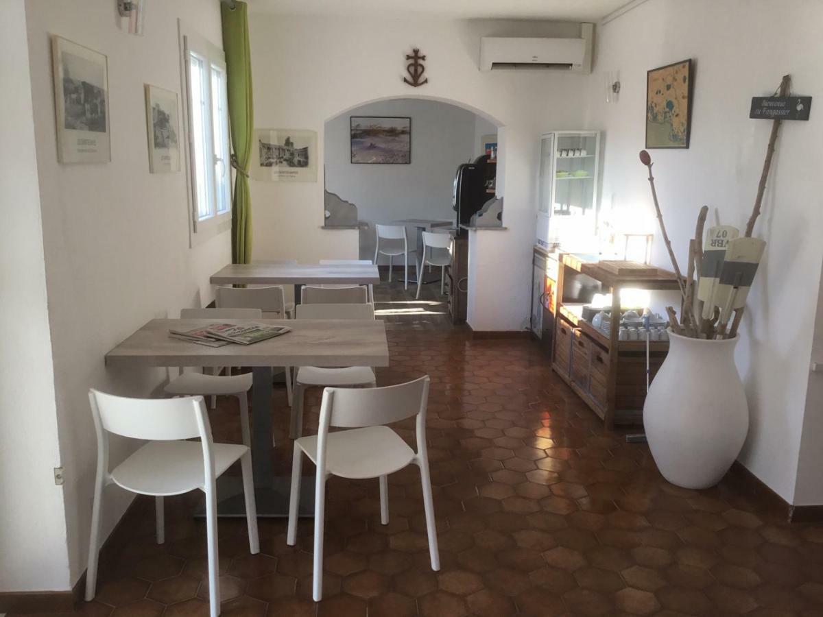 Le Fangassier Hotel Saintes-Maries-de-la-Mer Buitenkant foto